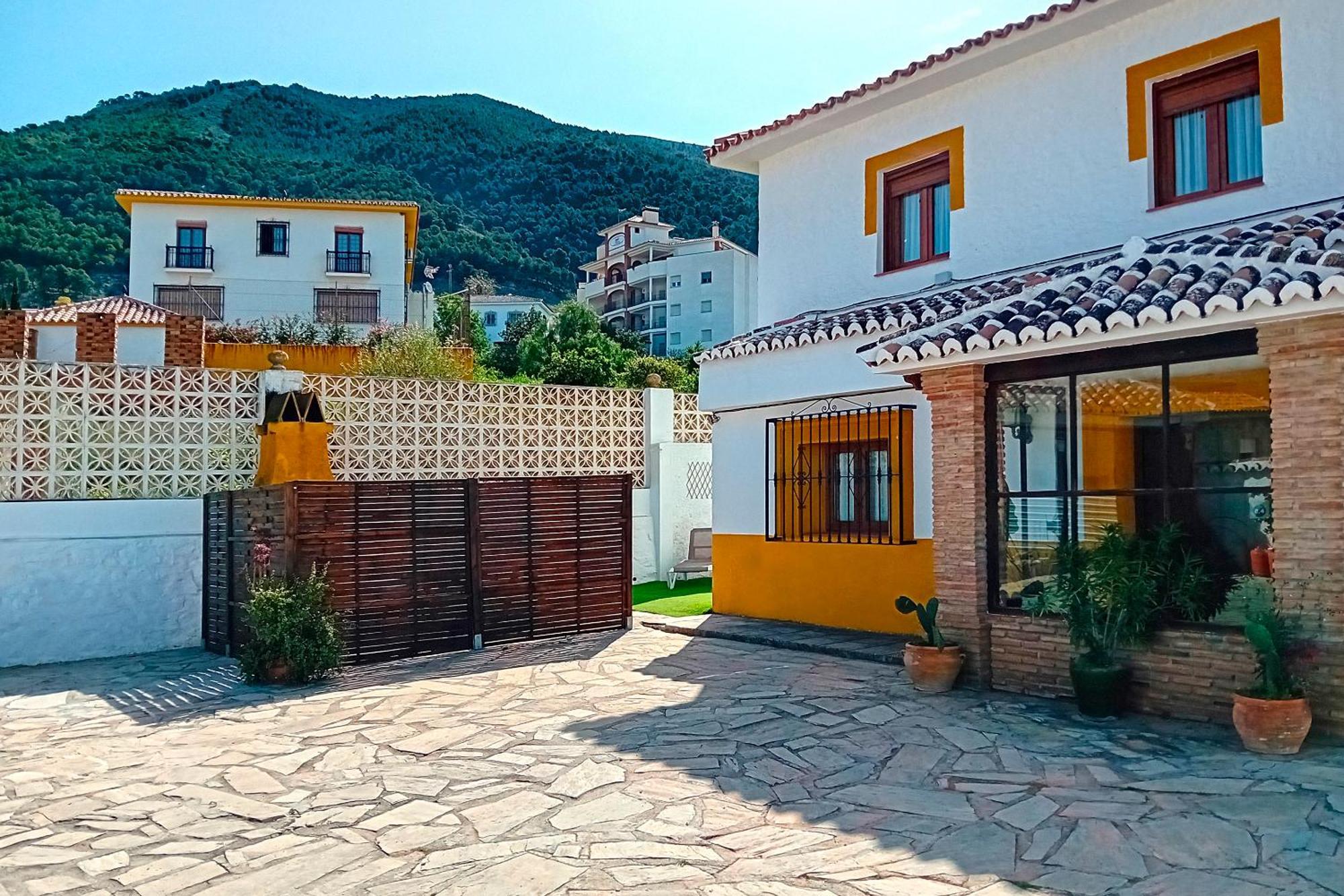 Casa Patio De Los Naranjos Piscina Privada Alcaucín Exteriör bild